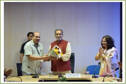 Image of Shri Radha Mohan Singh, Union Minister of Agriculture visited ICAR-CIWA 1